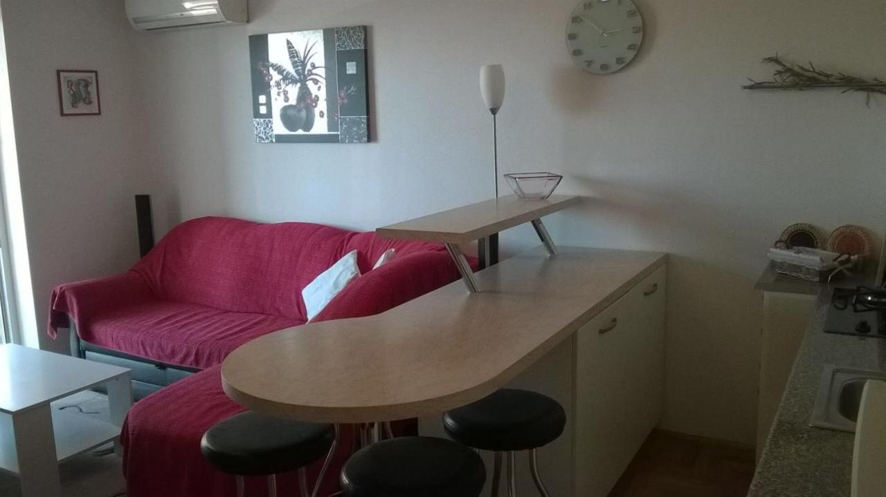 2 Bedroom Apt - North Coast Croatia Цриквеница Экстерьер фото